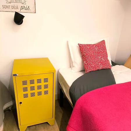 Otel Pavillon Hugo - Maison Etape *
