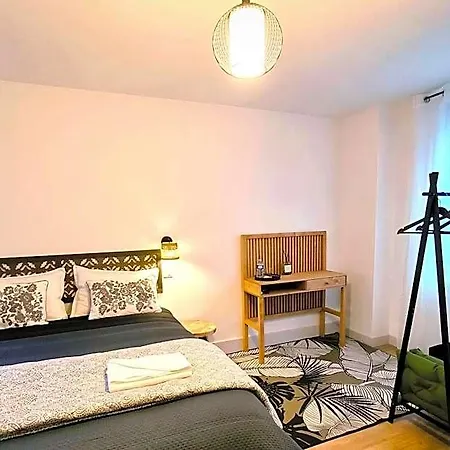 Ξενοδοχείο Pavillon Hugo - Maison Etape Nemours