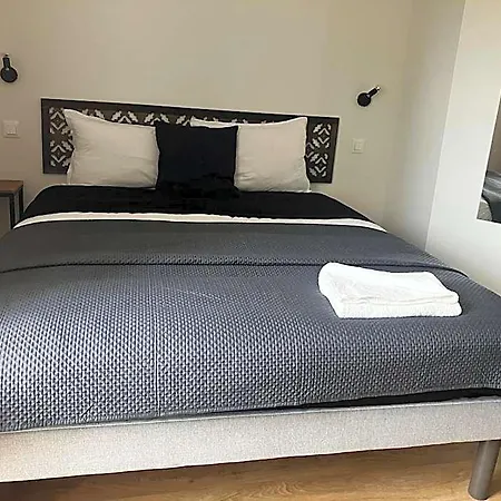 Hotel Pavillon Hugo - Maison Etape Nemours